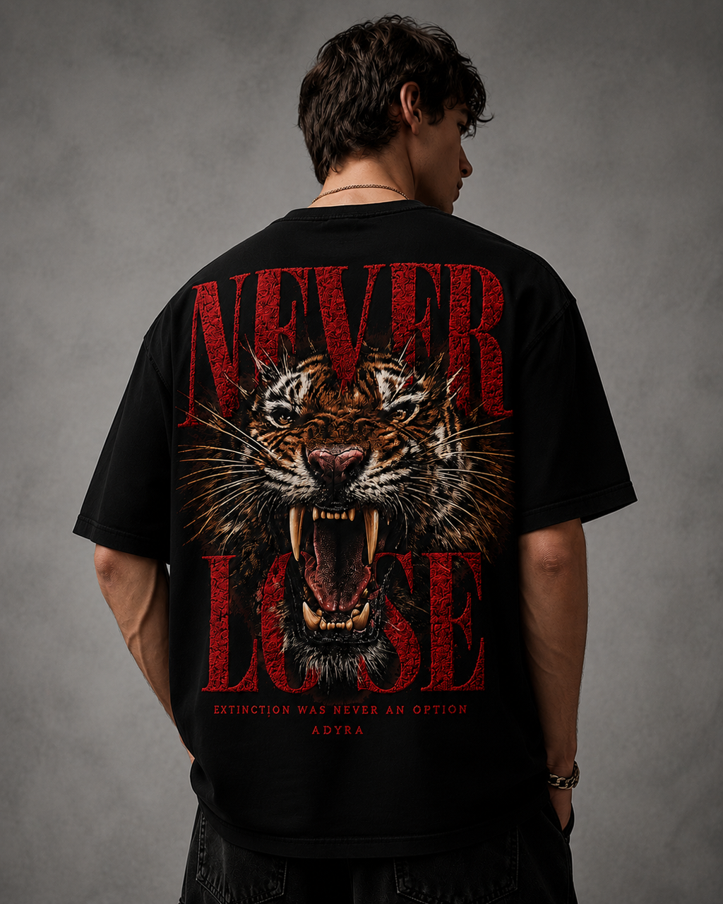 NEVER LOSE HEAVYWEIGHT TEE